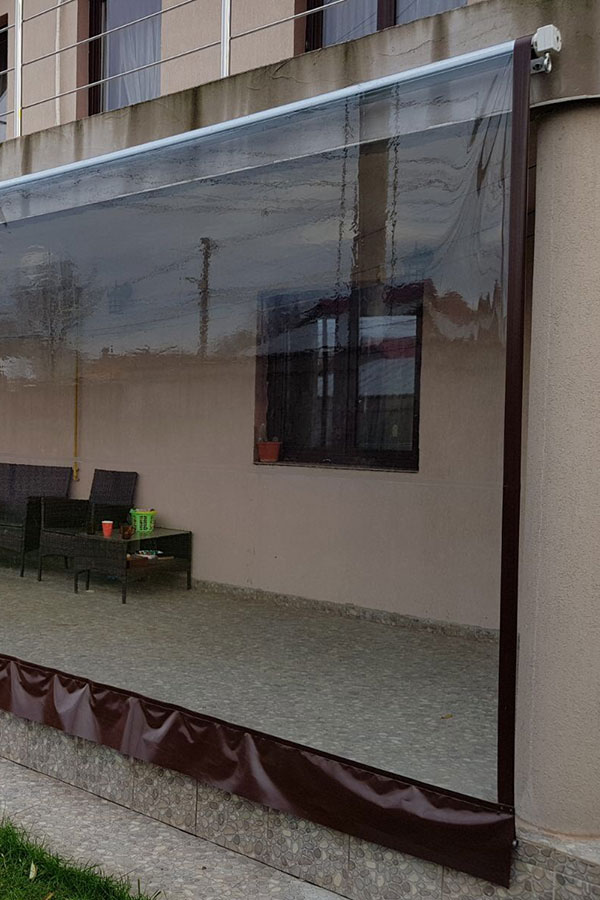 Rulouri transparente pret